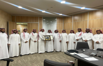 الكلية تحتفي بترقية الدكتور متعب بن سعد ال جغثم إلى رتبة أستاذ مشارك بتميز