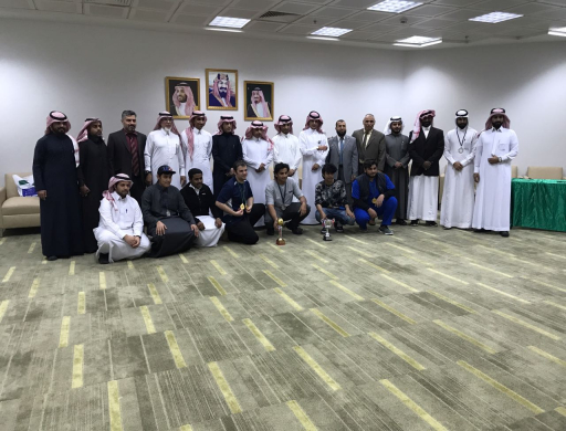 الكلية تختتم بطولة الجامعة للألعاب الفردية